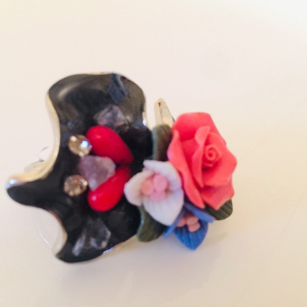 Porcelain flower ring (new) - Picture 3 of 4
